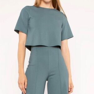 Women's Short Sleeve Top in Teal